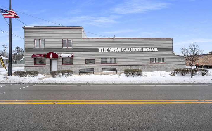 Pictures of Business for Sale, Hospitality, Retail property located at 326 Main Street, Wausaukee, WI 54177 for sales - image #1