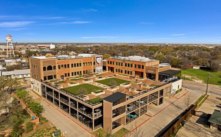 Pictures of Retail property located at 7511 Main St, Frisco, TX 75034 for sales - image #1
