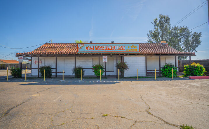 Pictures of Hospitality, Mixed Use, Multifamily property located at 1711 E Pacheco Blvd, Los Banos, CA 93635 for sales - image #1