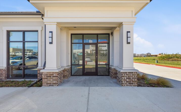 Pictures of Office property located at 3121 Bailey Dr, Fort Worth, TX 76244 for sales - image #1