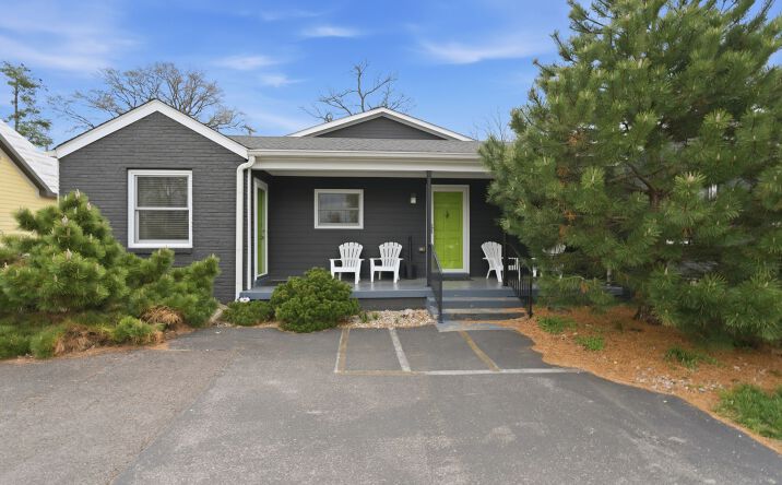 Pictures of Office property located at 502 E Iris Dr, Nashville, TN 37204 for sales - image #1