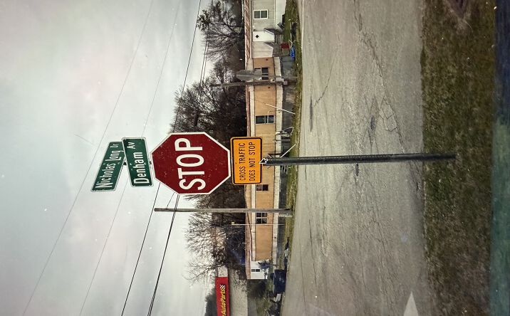 Pictures of Land, Mixed Use, Mobile Home Park, Office, Retail property located at 300 Nicholas Long Dr, Columbia, TN 38401 for sales - image #1