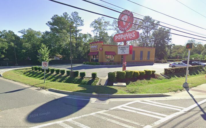 Pictures of Retail property located at 68 W Coffee St, Hazlehurst, GA 31539 for sales - image #1