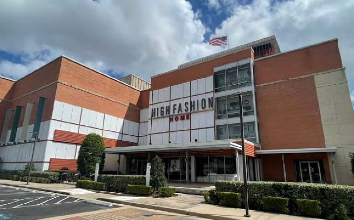 Pictures of Retail property located at 3100 Travis Street, Houston, TX 77006 for sales - image #1