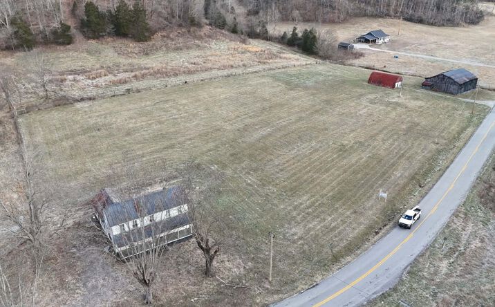 Pictures of Land property located at 4178 Mud Camp Rd, Burkesville, KY 42717 for sales - image #1