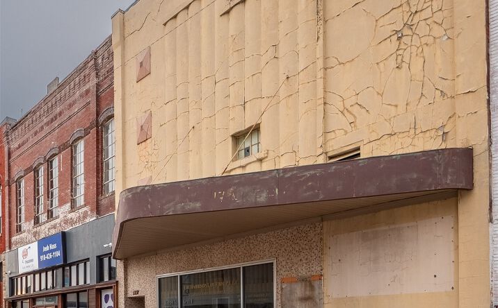 Pictures of Office property located at 212 E Choctaw, McAlester, OK 74501 for sales - image #1