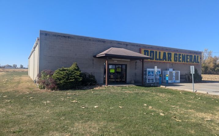 Pictures of Retail property located at 22265 Il Highway 1 Road, Chrisman, IL 61924 for sales - image #1
