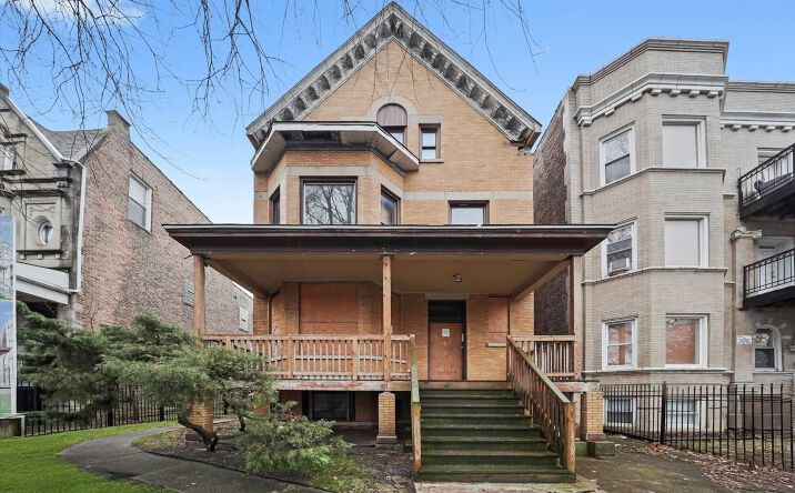 Pictures of Multifamily property located at 5930 S King Drive, Chicago, IL 60637 for sales - image #1