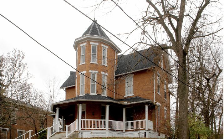 Pictures of Multifamily property located at 240 N Sandusky St, Delaware, OH 43015 for sales - image #1