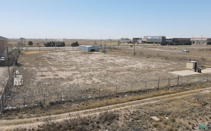 Pictures of Land property located at 4640 N Lovington Highway, Hobbs, NM 88240 for sales - image #1