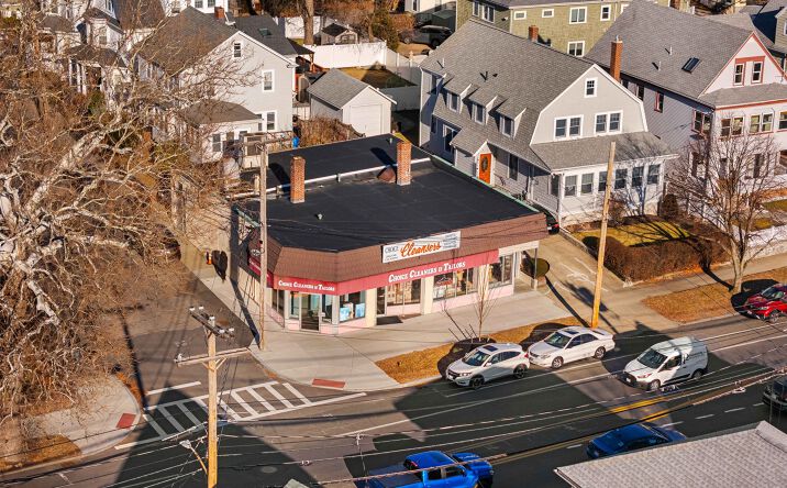 Pictures of Retail property located at 475 Main St, Watertown, MA 02472 for sales - image #1