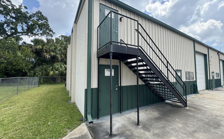 Pictures of Office property located at 702 W Park Avenue A1, Edgewater, FL 32132 for sales - image #1
