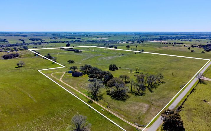 Pictures of Land property located at 1797 County Road 261, Moulton, TX 77975 for sales - image #1