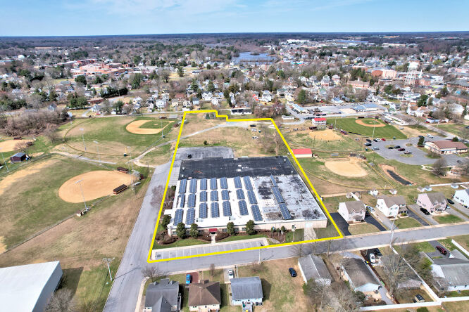 Pictures of Industrial property located at 301 SE 4th St, Milford, DE 19963 for sales - image #1