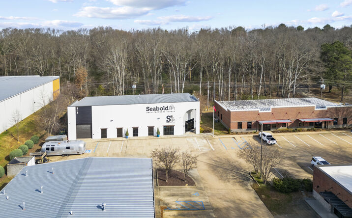 Pictures of Industrial property located at 206 Park Ct, Ridgeland, MS 39157 for sales - image #1