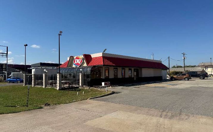 Pictures of Retail property located at 36 US Hwy 87, Comfort, TX 78013 for sales - image #1