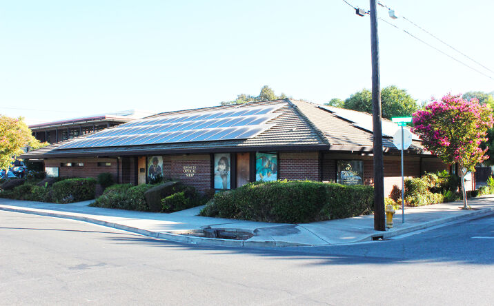 Pictures of Office property located at 435-445 W. Poplar Street, Stockton, CA 95203, 912-918 N. Lincoln Street, Stockton, CA 95203 for sales - image #1