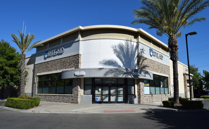 Pictures of Retail property located at 1707 McHenry Ave, Modesto, CA 95350 for sales - image #1