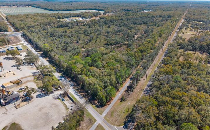 Pictures of Land property located at Hwy 19, Chiefland, FL 32626 for sales - image #1