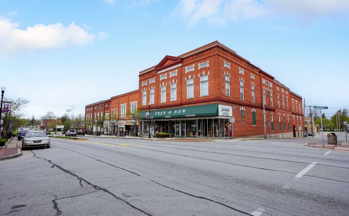 Pictures of Retail property located at 200 W Maumee St, Angola, IN 46703 for sales - image #1