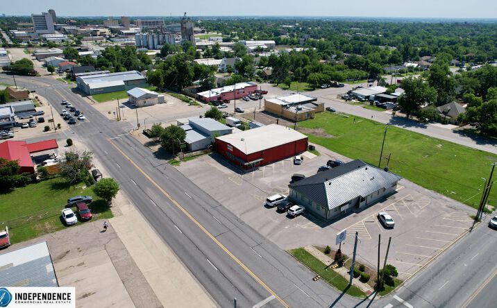 Pictures of Mixed Use, Office, Retail property located at 715 S 1st St, Temple, TX 76504 for sales - image #1