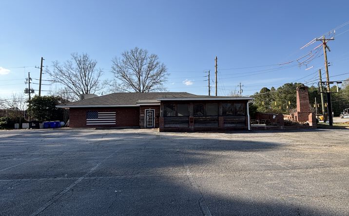 Pictures of Hospitality, Retail property located at 1475 W Market St, Smithfield, NC 27577 for sales - image #1