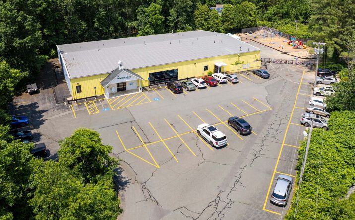 Pictures of Retail, Special Purpose property located at 607 N Bedford St, East Bridgewater, MA 02333 for sales - image #1