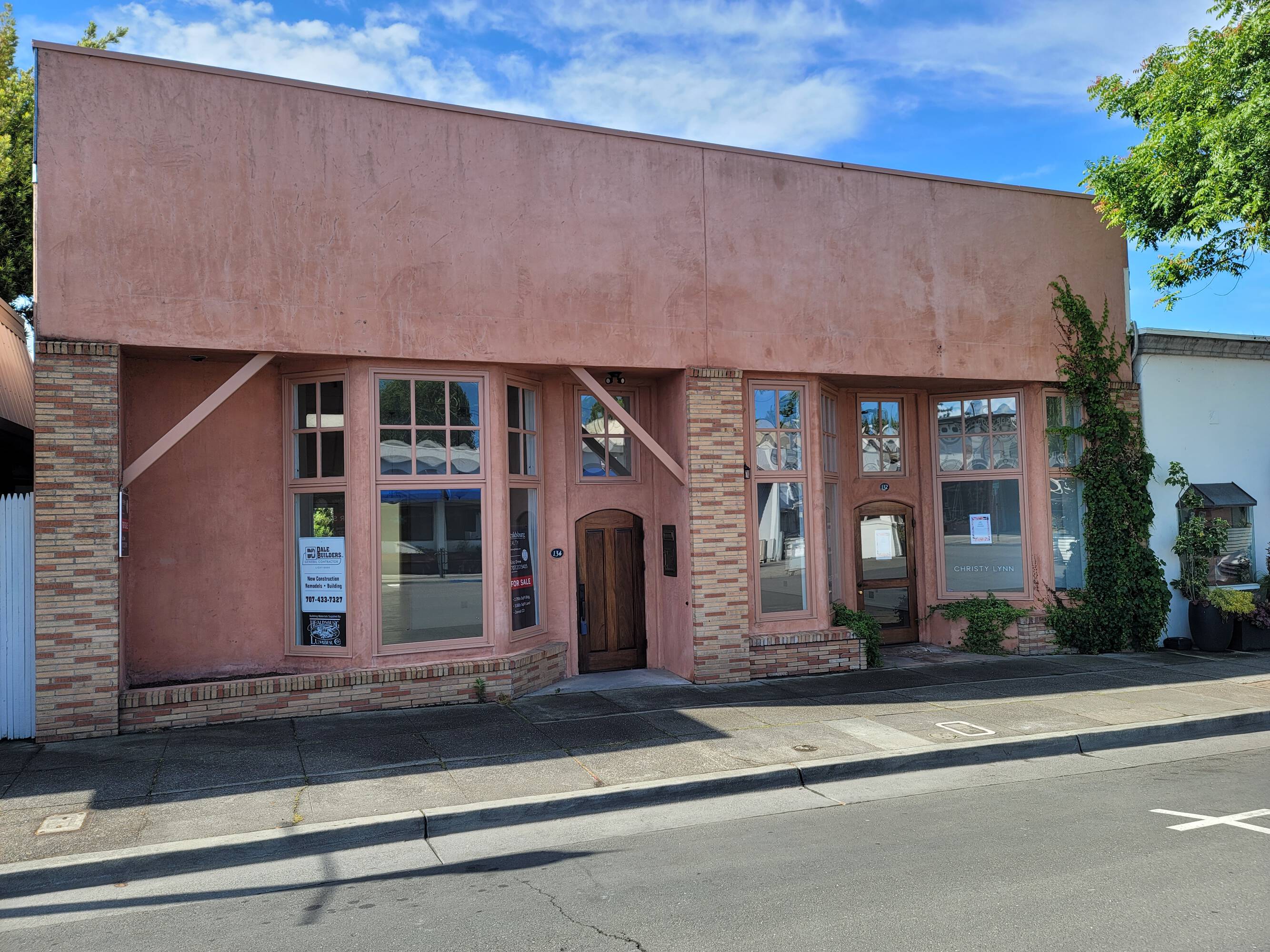 132 Matheson St, Healdsburg, CA 95448