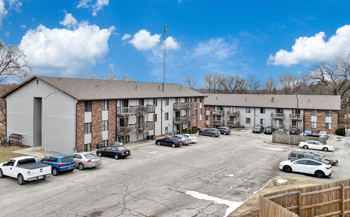 Pictures of Multifamily property located at 3500 Grand Ave, Ames, IA 50010 for sales - image #1