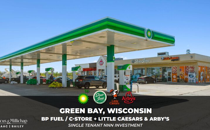 Pictures of Retail property located at 3285 Cedar Hedge Ln, Green Bay, WI 54311 for sales - image #1