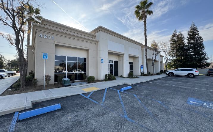 Pictures of Office property located at 4801 Calloway Drive, Bakersfield, CA 93312 for sales - image #1