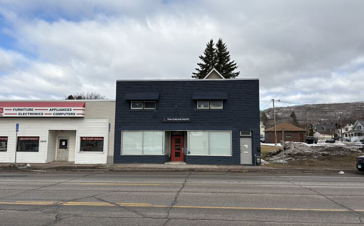 Pictures of Mixed Use property located at 3907 Grand Ave, Duluth, MN 55807 for sales - image #1