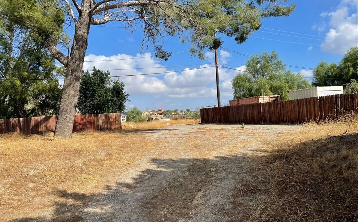Pictures of Land property located at Mayan Dr, Chatsworth, CA 91311 for sales - image #1