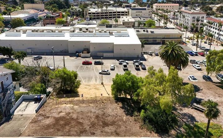 Pictures of Land property located at Poli, Ventura, CA 93001 for sales - image #1