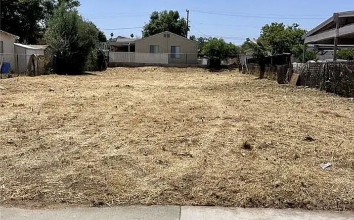 Pictures of Land property located at 7542 Peters St, Riverside, CA 92504 for sales - image #1