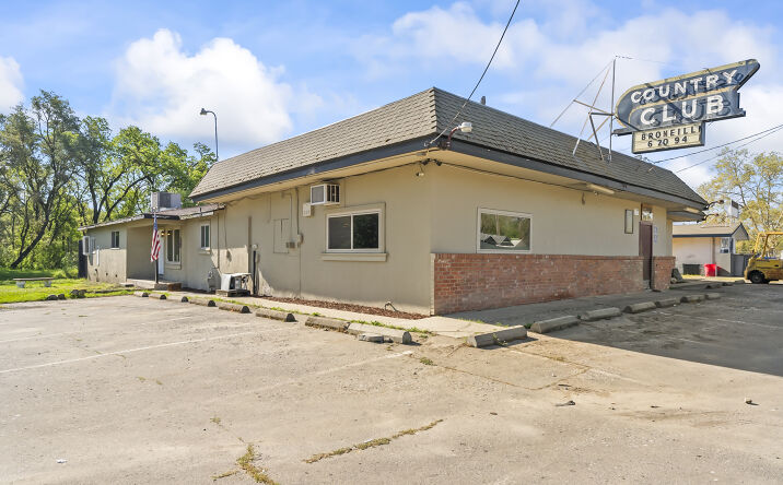 Pictures of Hospitality, Retail property located at 4007 Taylor Rd, Loomis, CA 95650 for sales - image #1