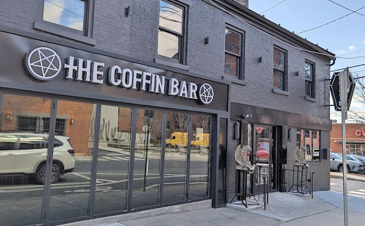 Pictures of Retail property located at 30 W Lemon St, Lancaster, PA 17603 for sales - image #1