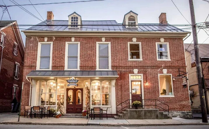 Pictures of Business for Sale property located at 8 E Main St, Strasburg, PA 17579 for sales - image #1