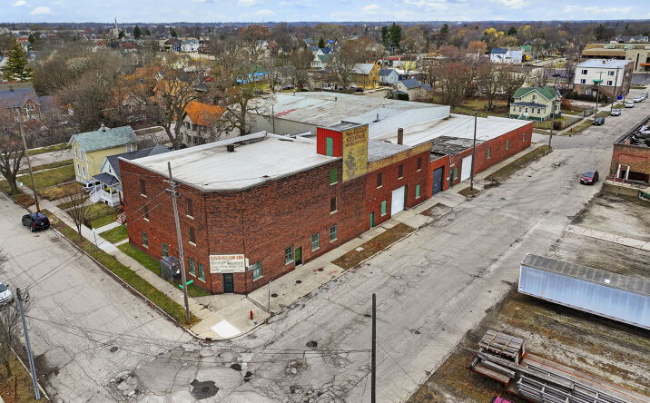 Pictures of Industrial property located at 1346 54th St, Kenosha, WI 53140 for sales - image #1