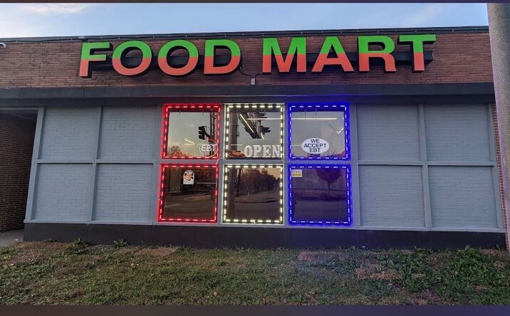 Pictures of Retail property located at 501 W Russell St, Fayetteville, NC 28301 for sales - image #1