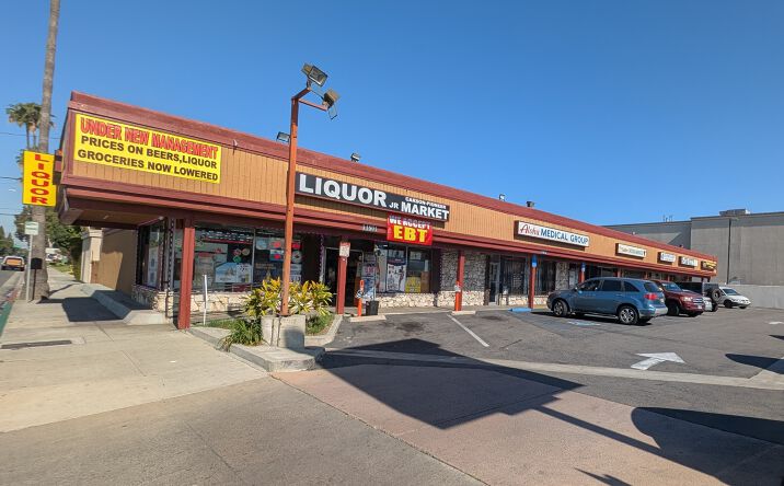 Pictures of Office, Retail property located at 11801-11813 Carson St,, Hawaiian Gardens, CA 90716 for sales - image #1
