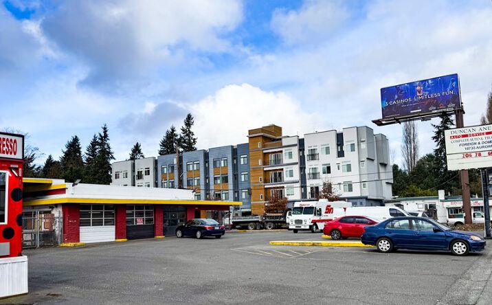Pictures of Land, Retail property located at 10735 Aurora Ave N, Seattle, WA 98133 for sales - image #1