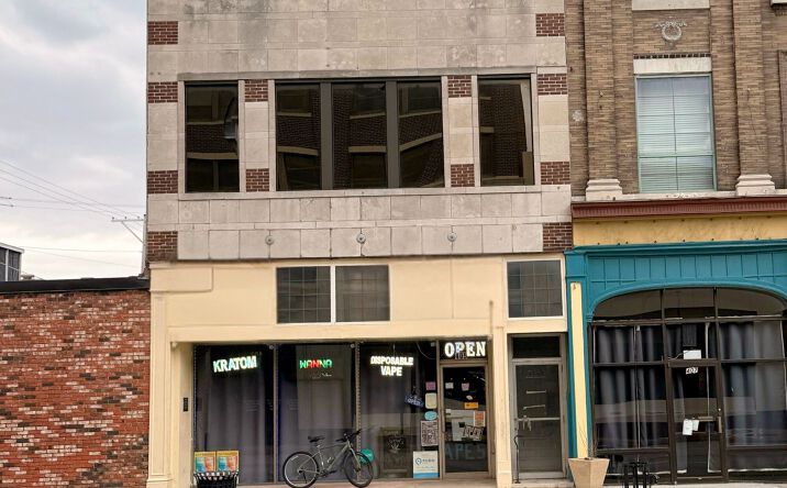 Pictures of Retail property located at 405 S Main St, Joplin, MO 64801 for sales - image #1
