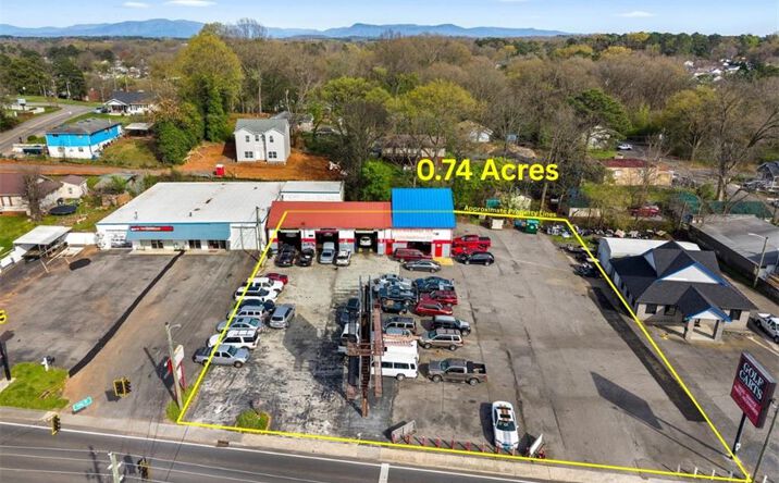 Pictures of Business for Sale, Retail property located at 712 N Glenwood Avenue, Dalton, GA 30721 for sales - image #1