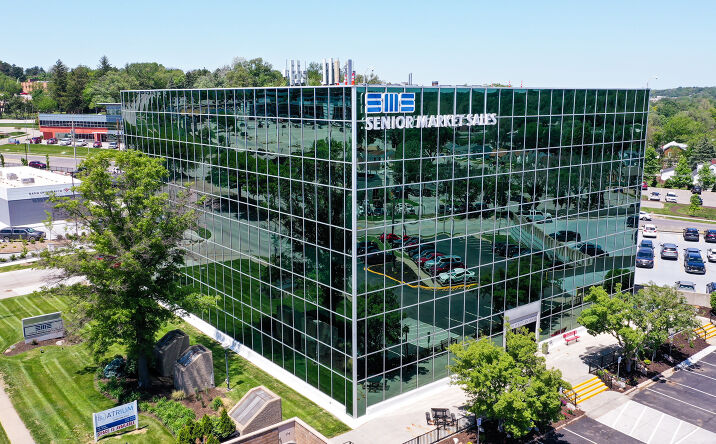 Pictures of Office property located at 8420 W Dodge Rd, Omaha, NE 68114 for sales - image #1