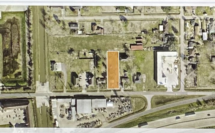 Pictures of Land property located at 2113 Ellis School Rd, Baytown, TX 77521 for sales - image #1