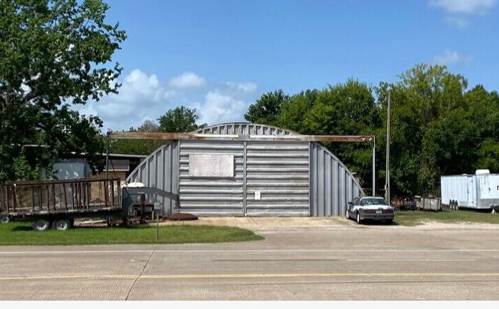 Pictures of Industrial property located at 2805 State Hwy 3, Dickinson, TX 77539 for sales - image #1
