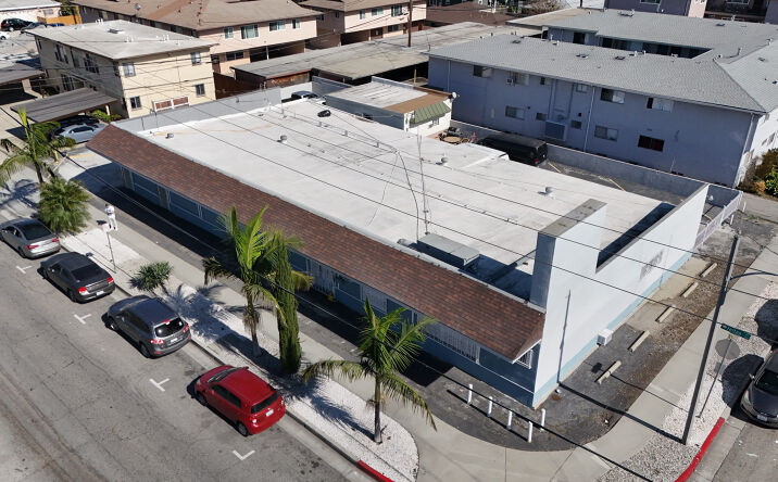 Pictures of Multifamily, Retail, Special Purpose property located at 11816 Felton Ave, Hawthorne, CA 90250 for sales - image #1