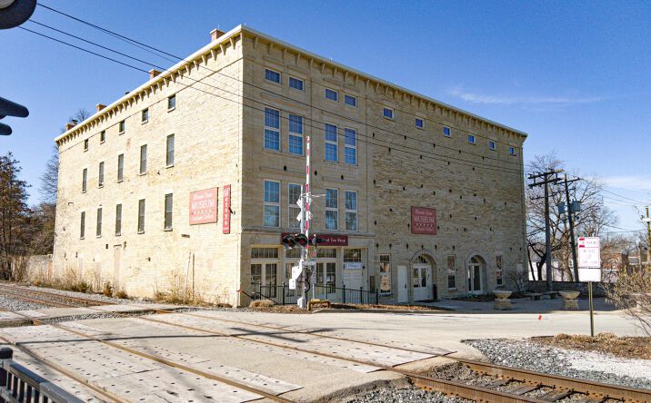 Pictures of Multifamily, Industrial, Mixed Use property located at 201 W 10th St, Lockport, IL 60441 for sales - image #1