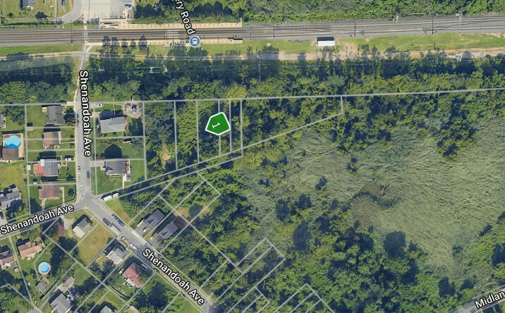 Pictures of Land property located at 308 Hoffman Ave, Brooklyn Park, MD 21225 for sales - image #1